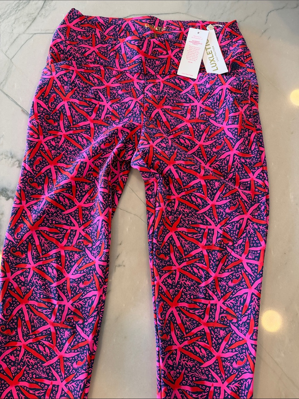 💕Lilly Pulitzer Hot Pink & Navy Starfish Print Leggings